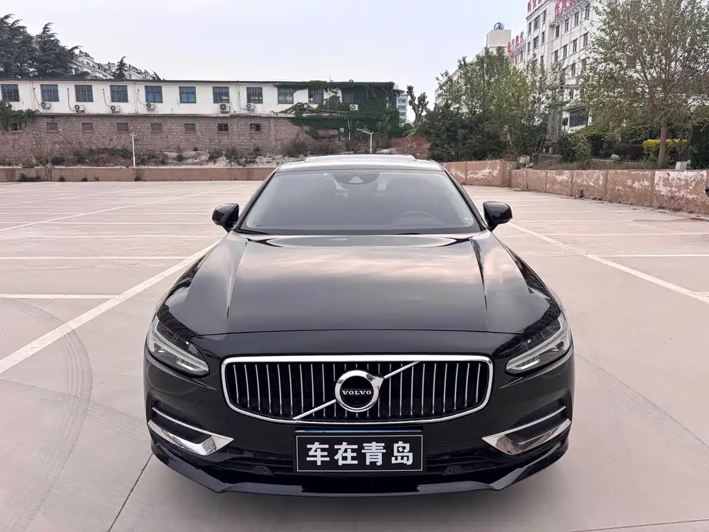Volvo S90 2019