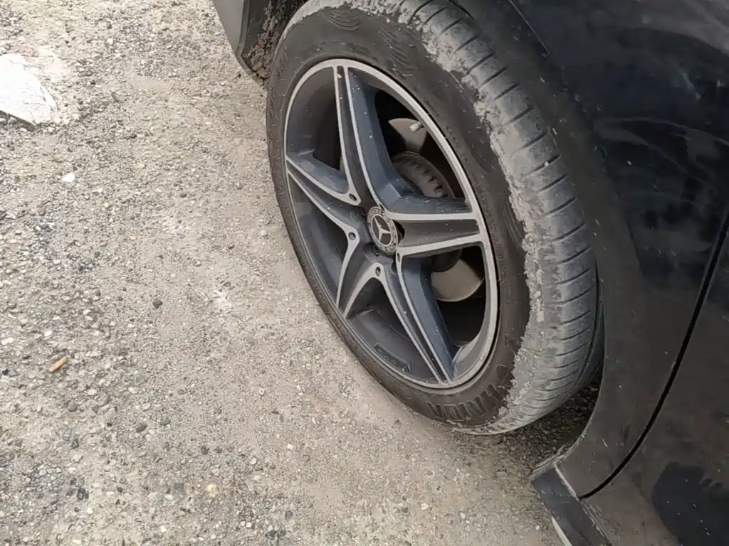 Mercedes-Benz E-Class — миниатюра 16