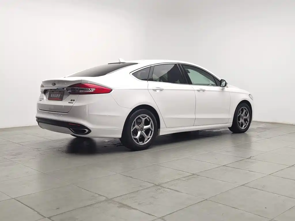 Ford Mondeo — миниатюра 2