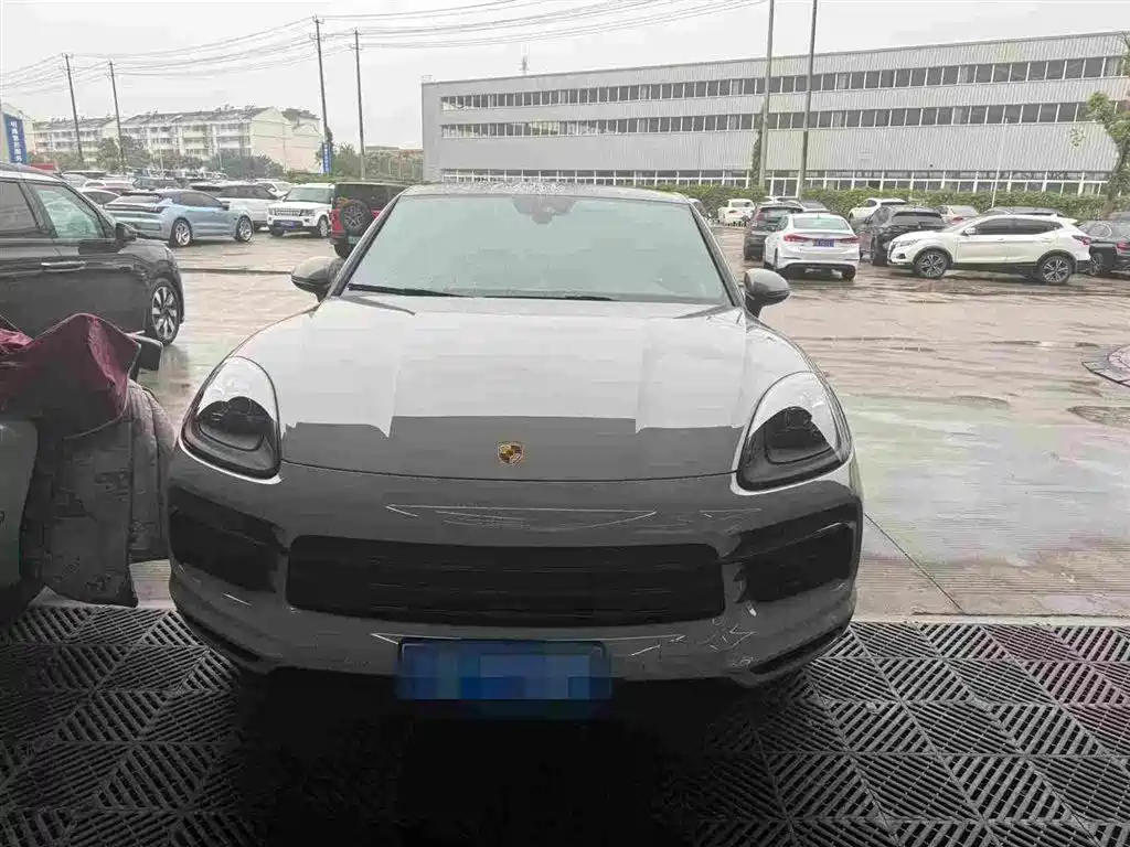 Porsche Cayenne — миниатюра 2