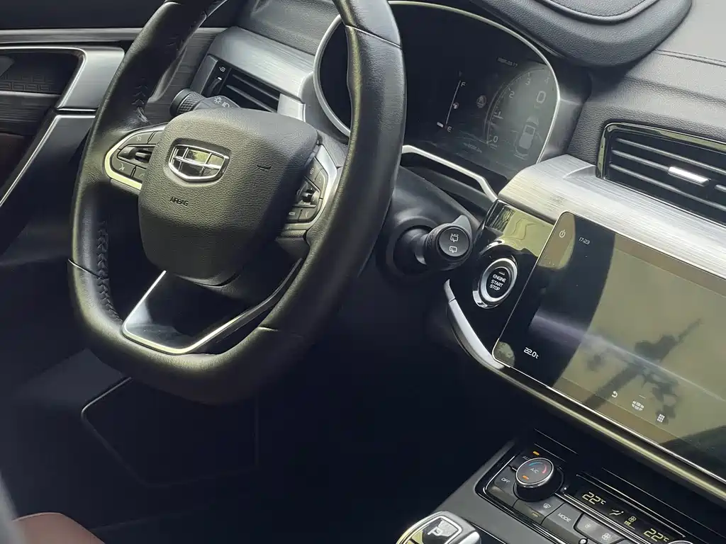 Geely Boyue — миниатюра 11