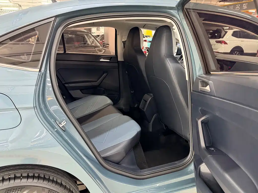 Volkswagen Lavida — миниатюра 12