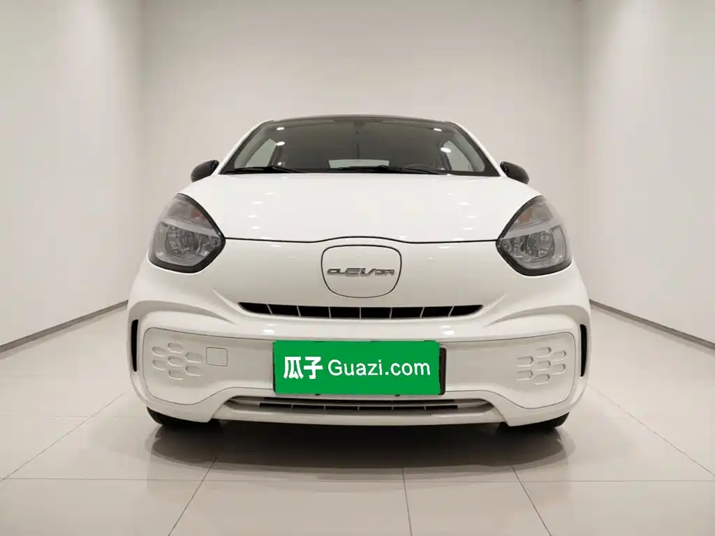 Roewe Clever — миниатюра 2