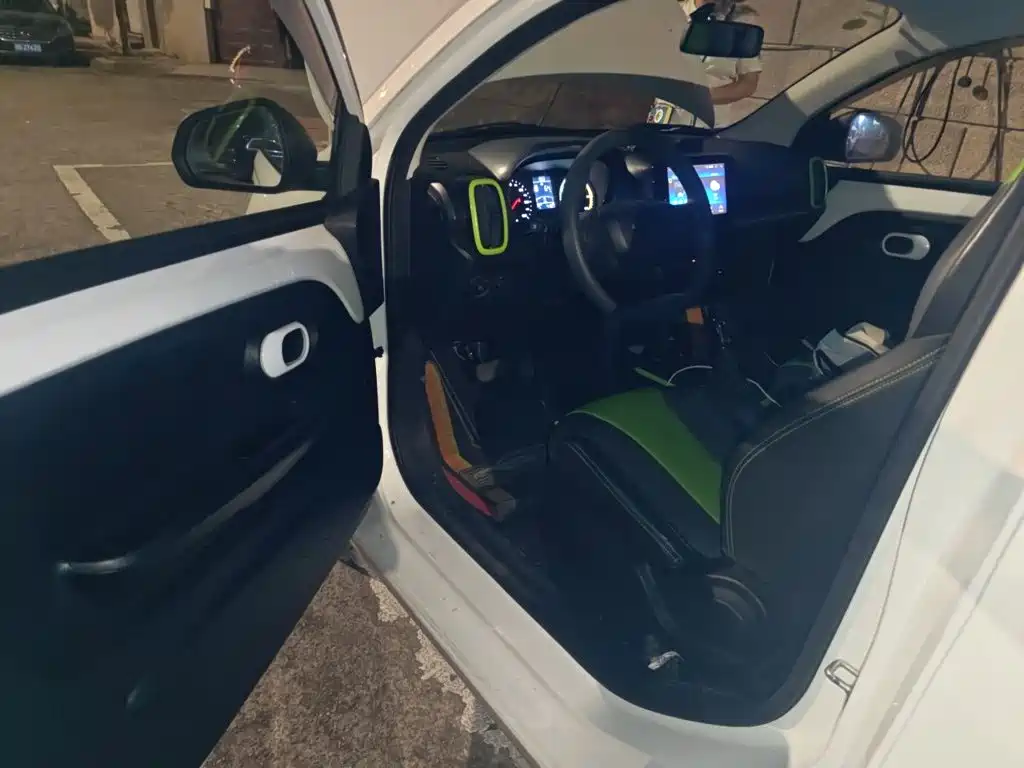 Roewe Clever — миниатюра 17