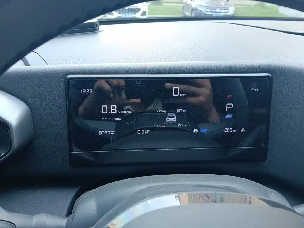 Geely Cowboy — миниатюра 7