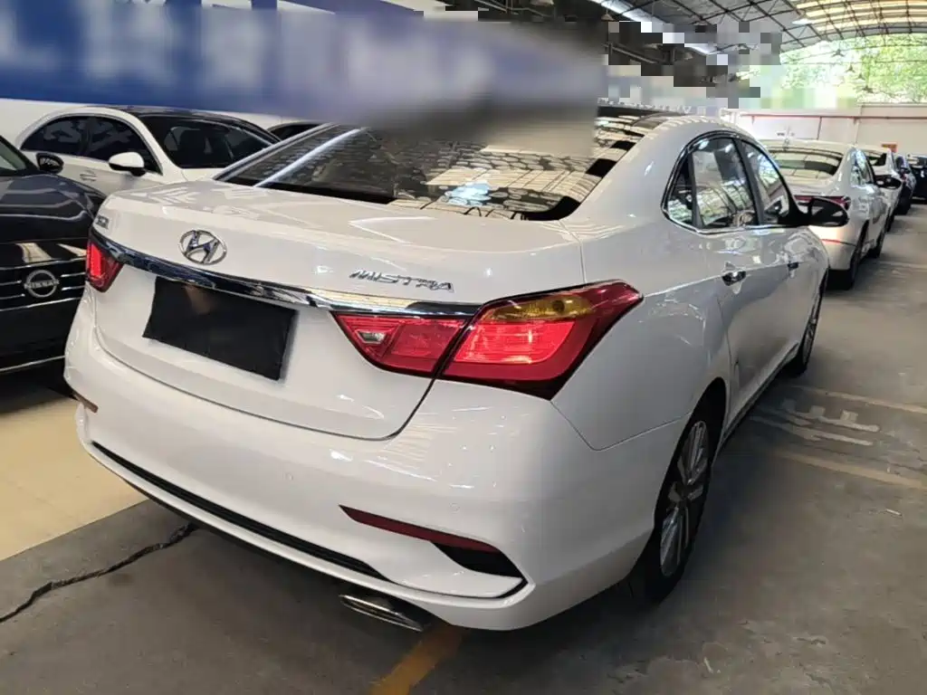 Hyundai Mistra — миниатюра 7
