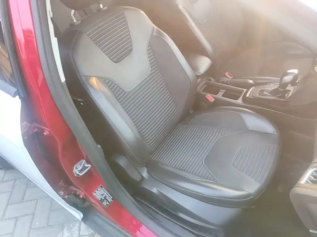 Ford Focus — миниатюра 25