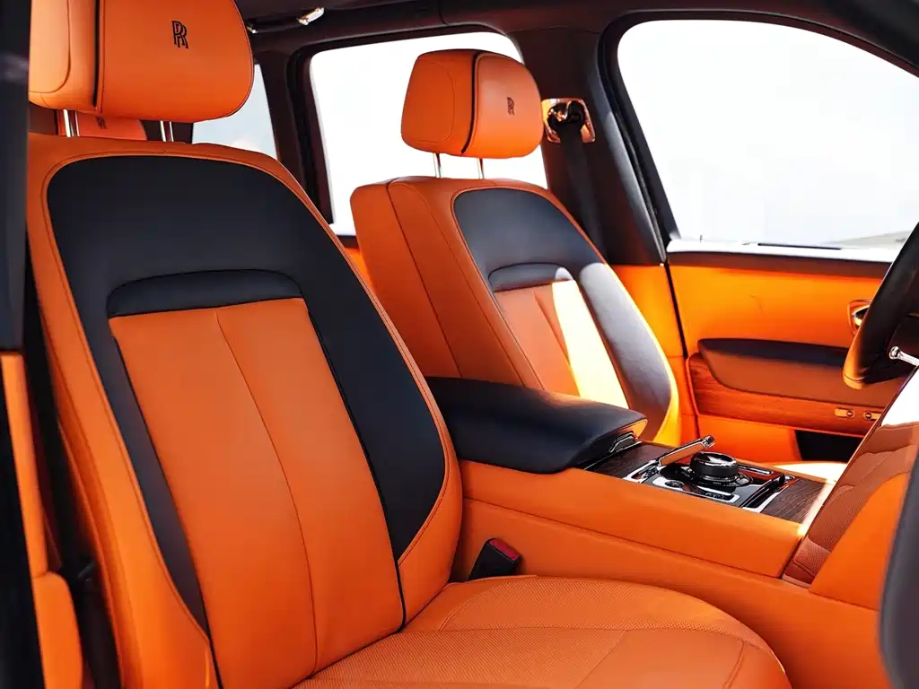 Rolls-Royce Cullinan — миниатюра 18