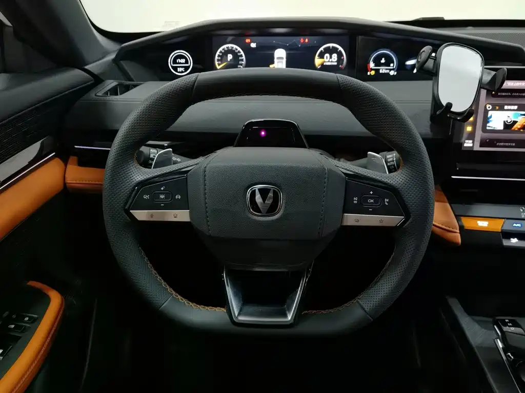 Changan UNI-V — миниатюра 11