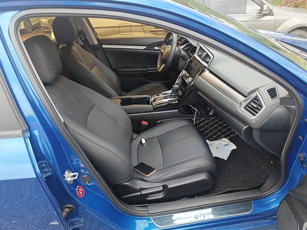 Honda Civic — миниатюра 25