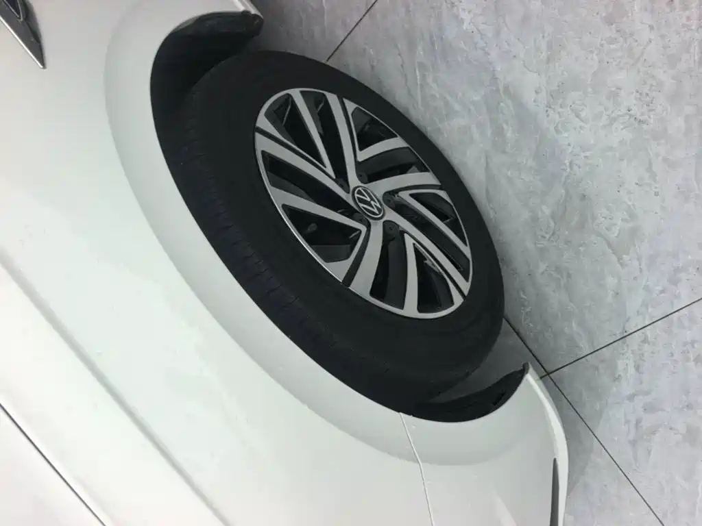 Volkswagen Lavida — миниатюра 23