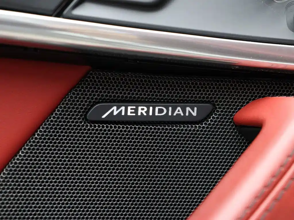 Jaguar F-TYPE — миниатюра 5