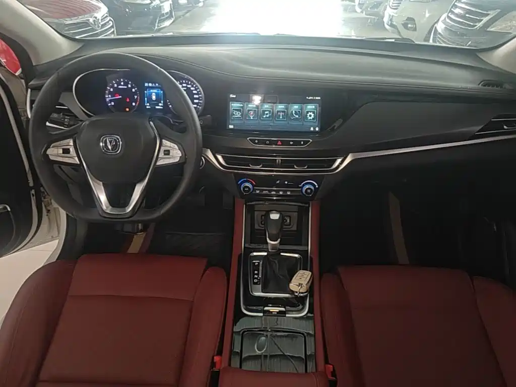 Changan Eado — миниатюра 10