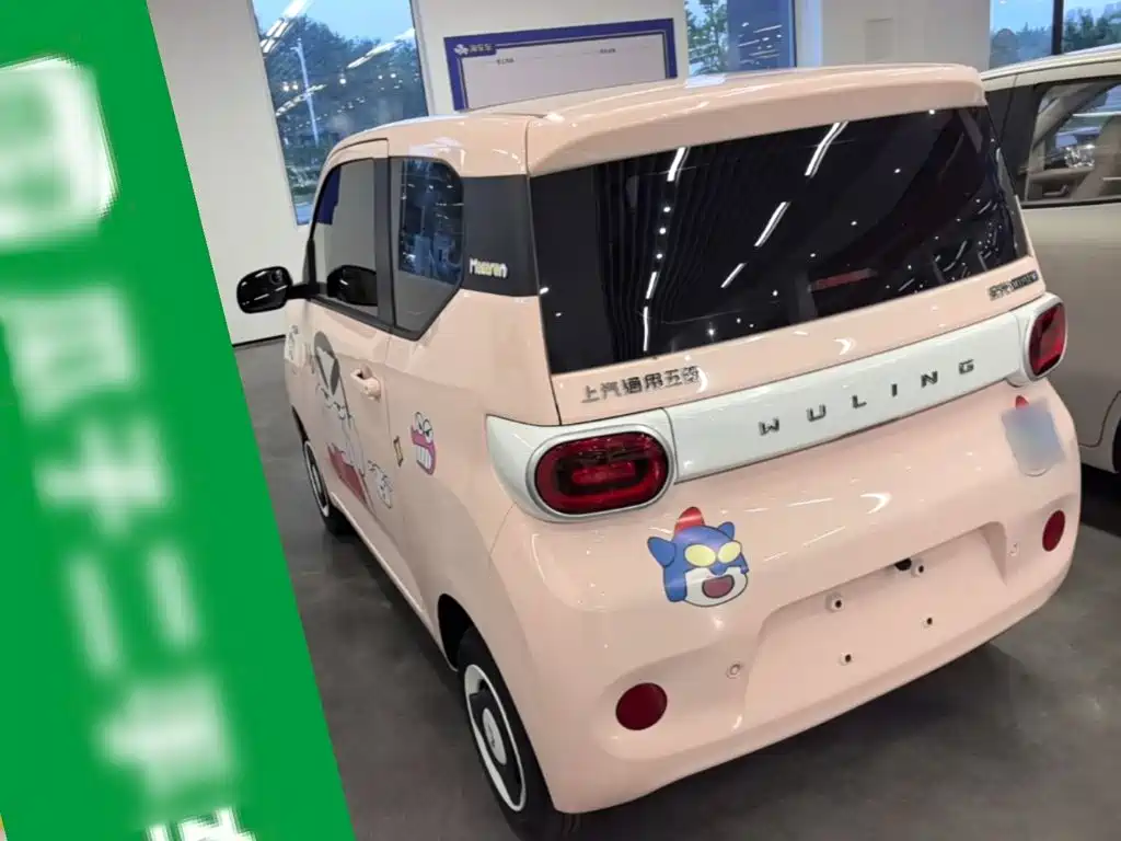 Wuling MINIEV — миниатюра 5