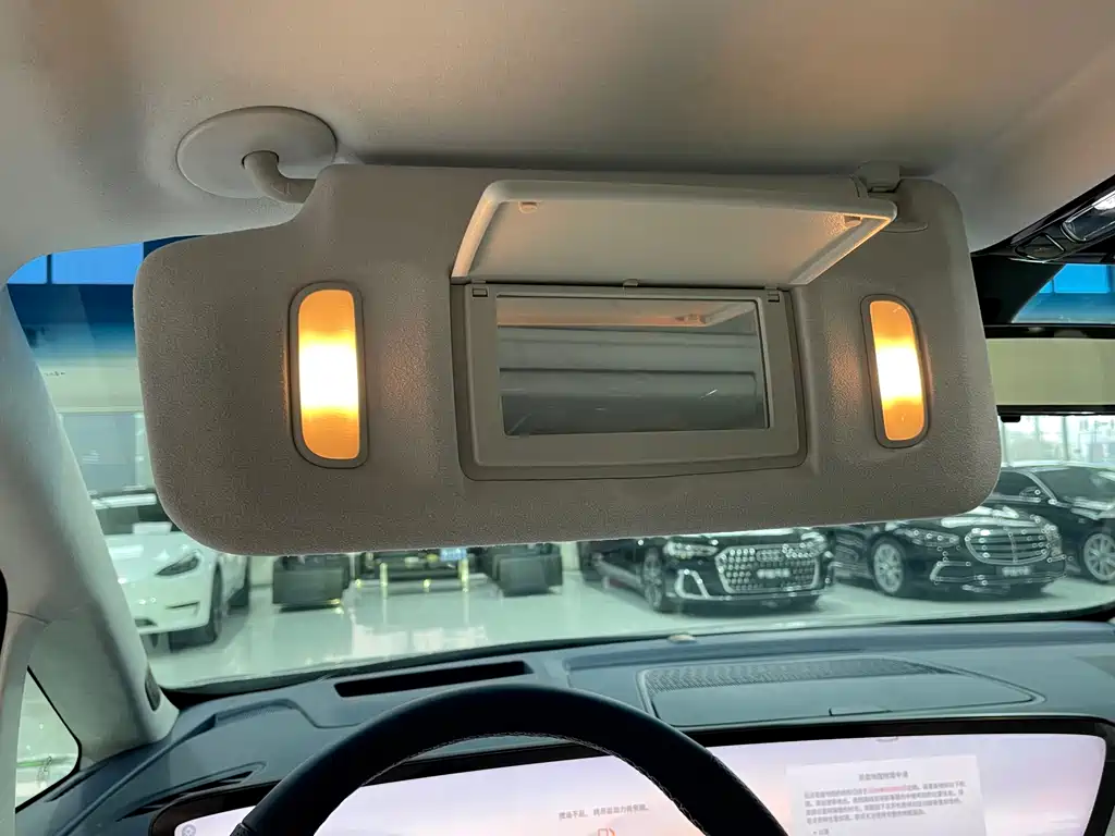 BUICK GL8 NEW ENERGY