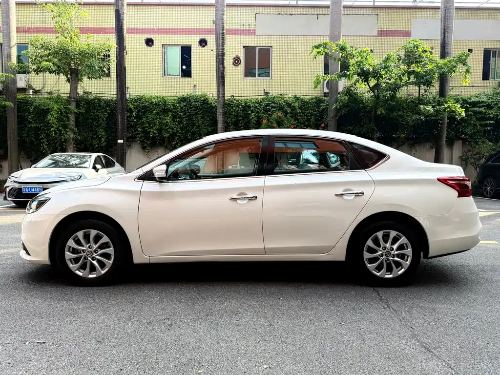Nissan Sylphy — миниатюра 3