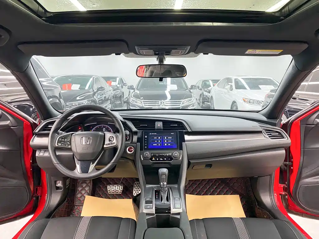 Honda Civic — миниатюра 9