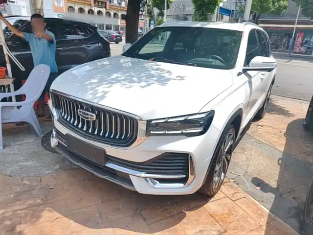 Geely Xingyue L