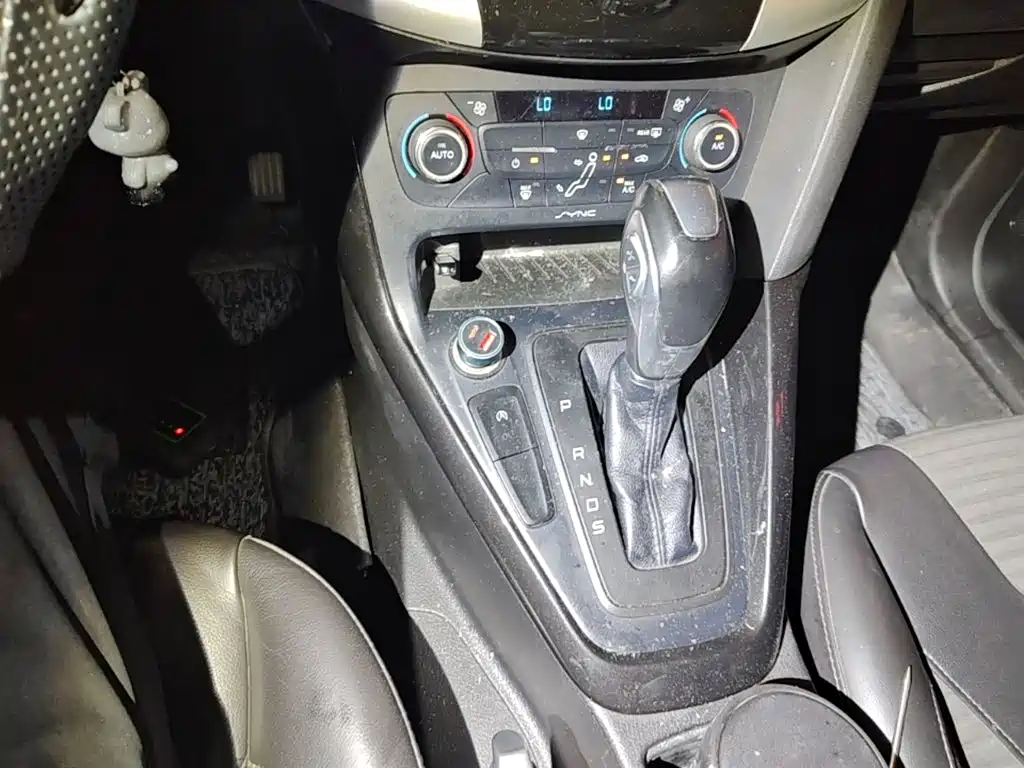 Ford Focus — миниатюра 14