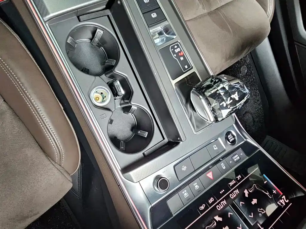 Audi A7L 2024 45TFSI S-line