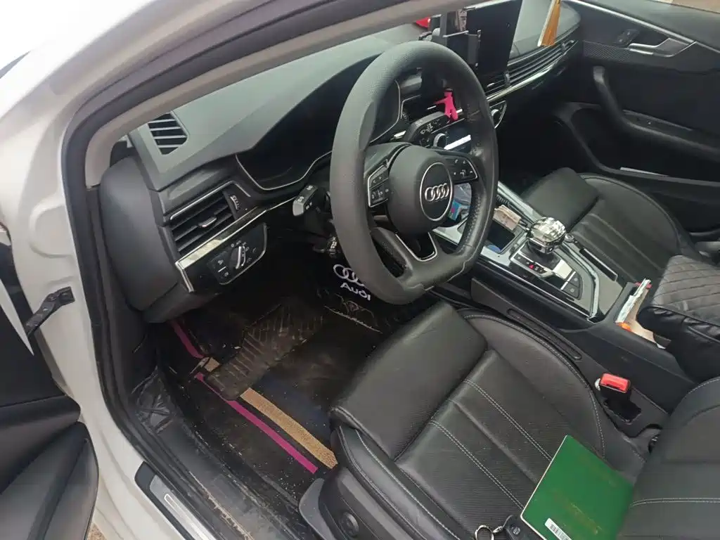 Audi A4L — миниатюра 14