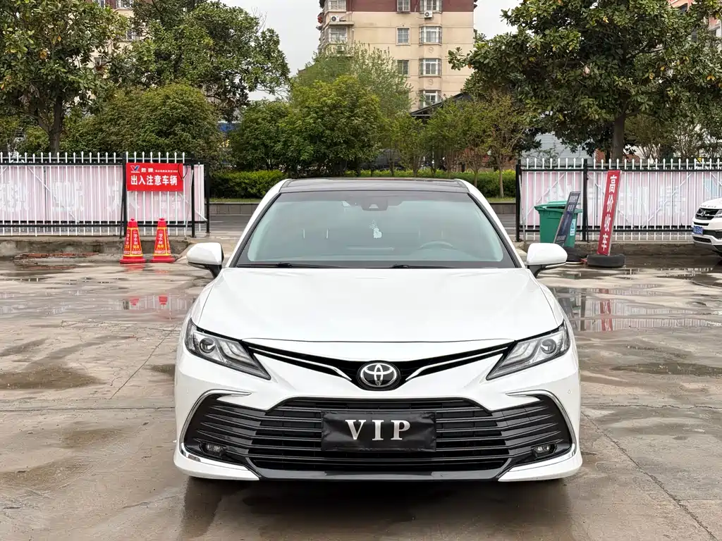 Toyota Camry 2022