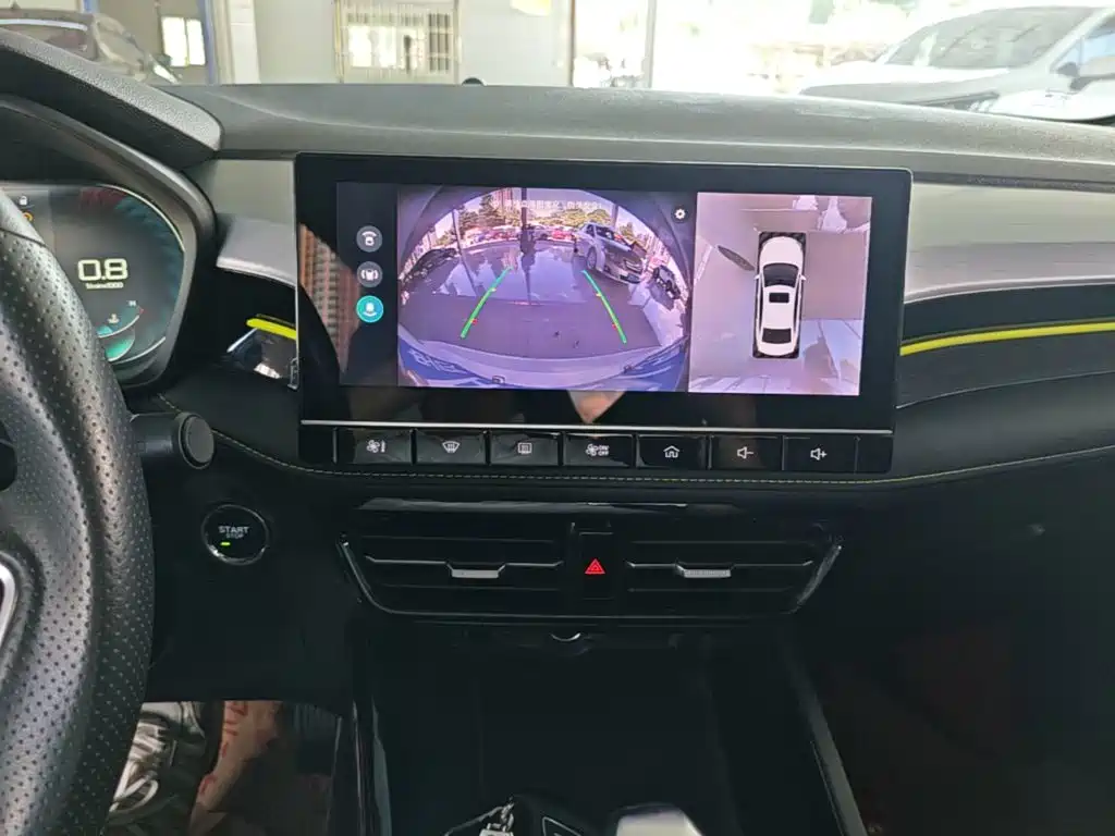 Roewe i5 — миниатюра 13