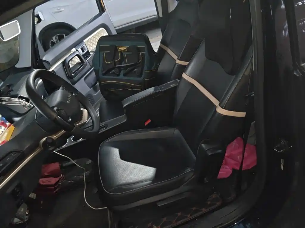 Baojun KiWi EV — миниатюра 11