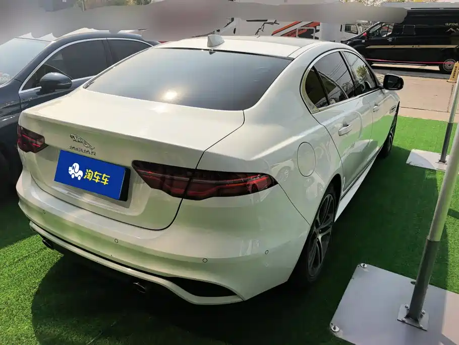 Jaguar XEL — миниатюра 3