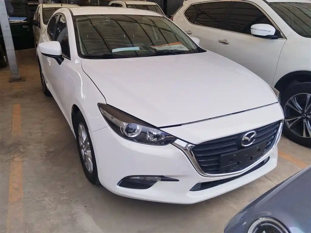 MAZDA  3 ANGKESAILA