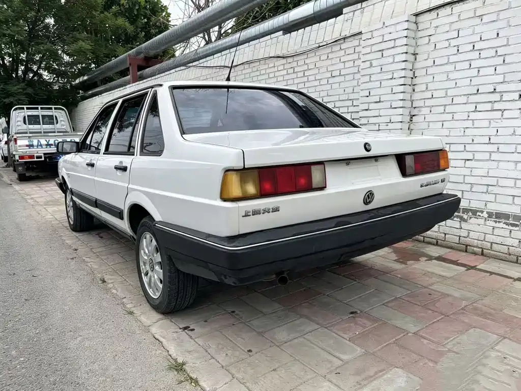 Volkswagen Santana 08 1.8 MT