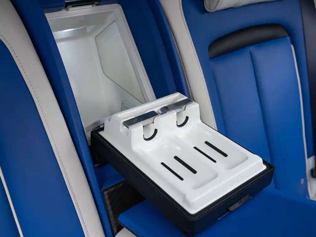 Rolls-Royce Cullinan — миниатюра 26