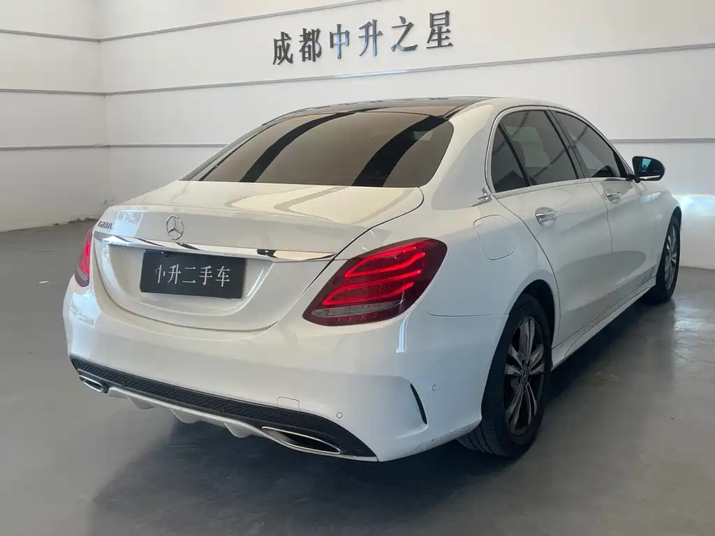 Mercedes-Benz C-Class — миниатюра 18