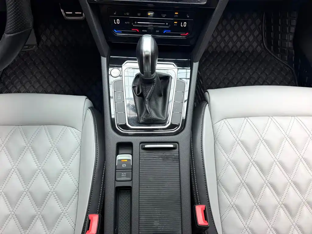 Volkswagen Magotan — миниатюра 12