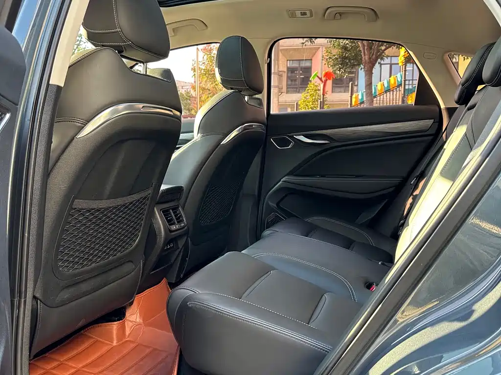 Geely Xingyue — миниатюра 6