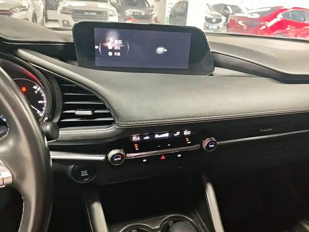 Mazda 3 Axela — миниатюра 13