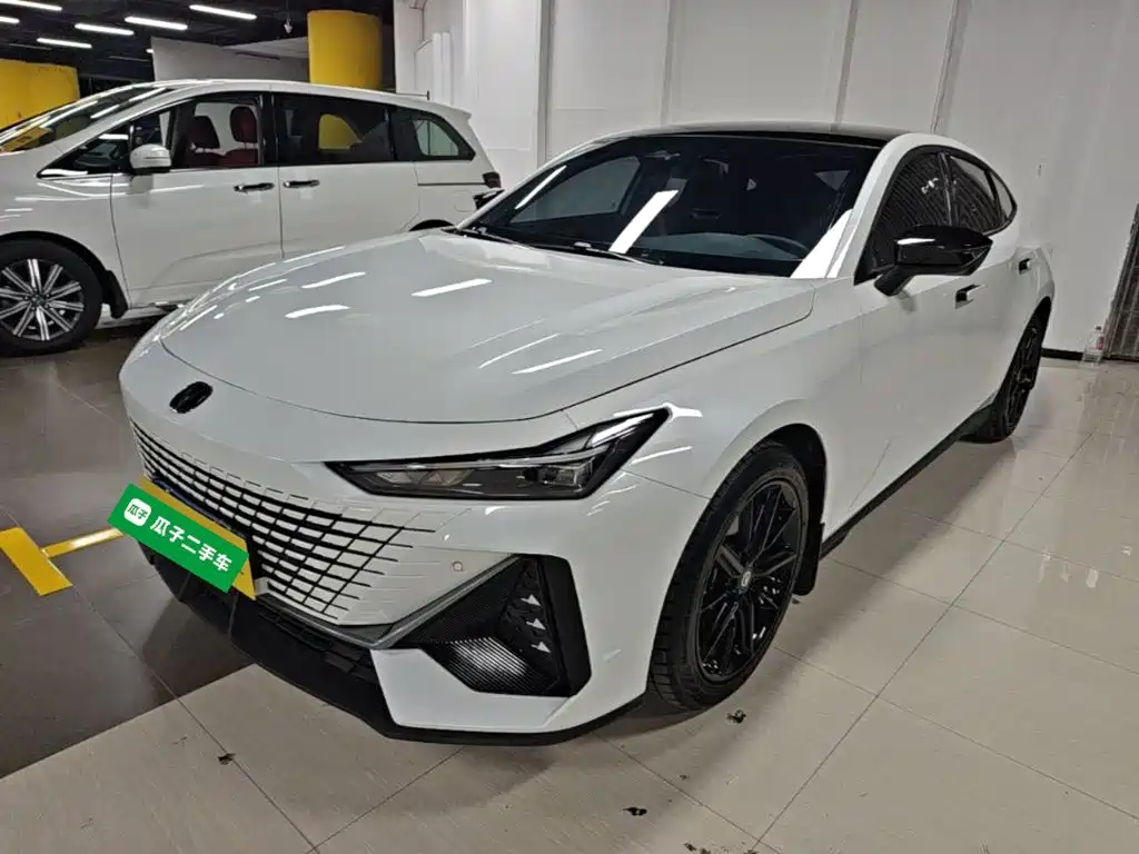 Changan UNI-V — миниатюра 2