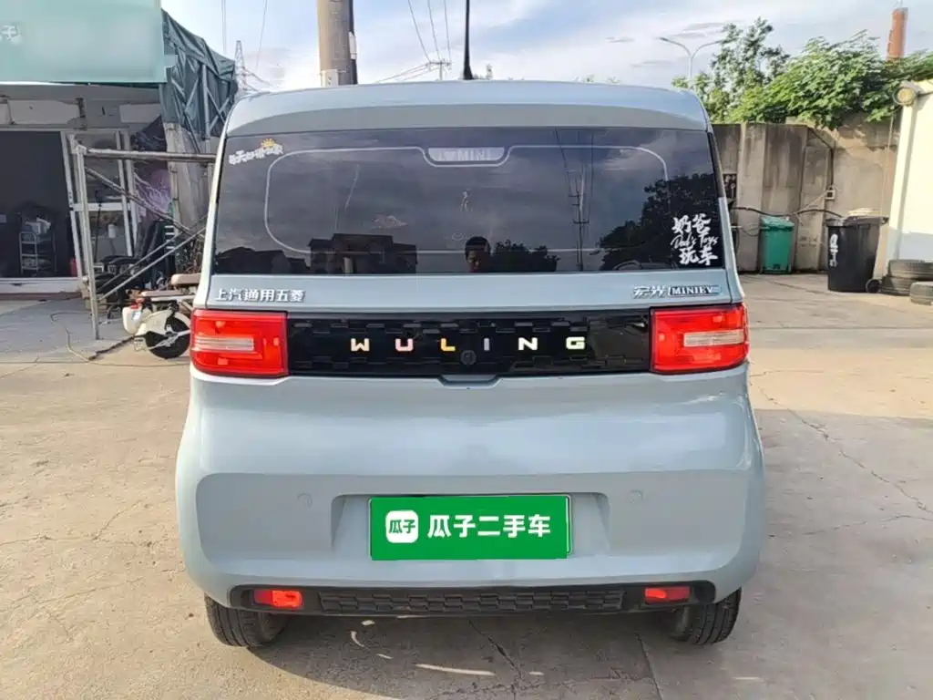 Wuling MINIEV — миниатюра 6