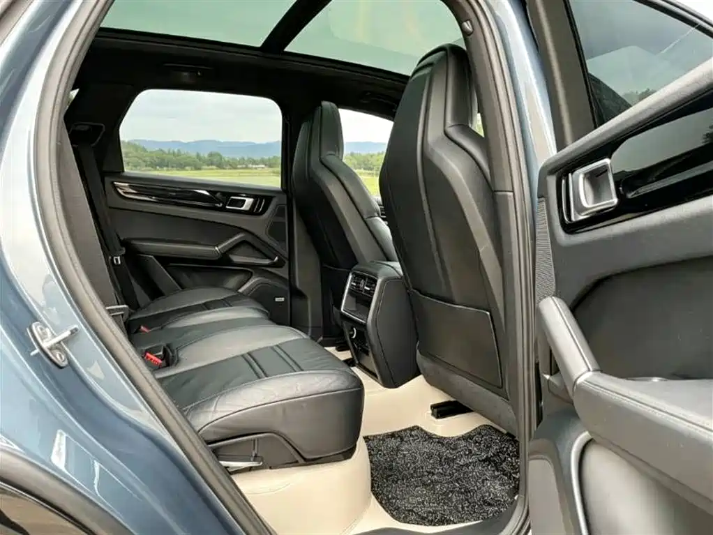 Porsche Cayenne 2018 Cayenne 3.0T