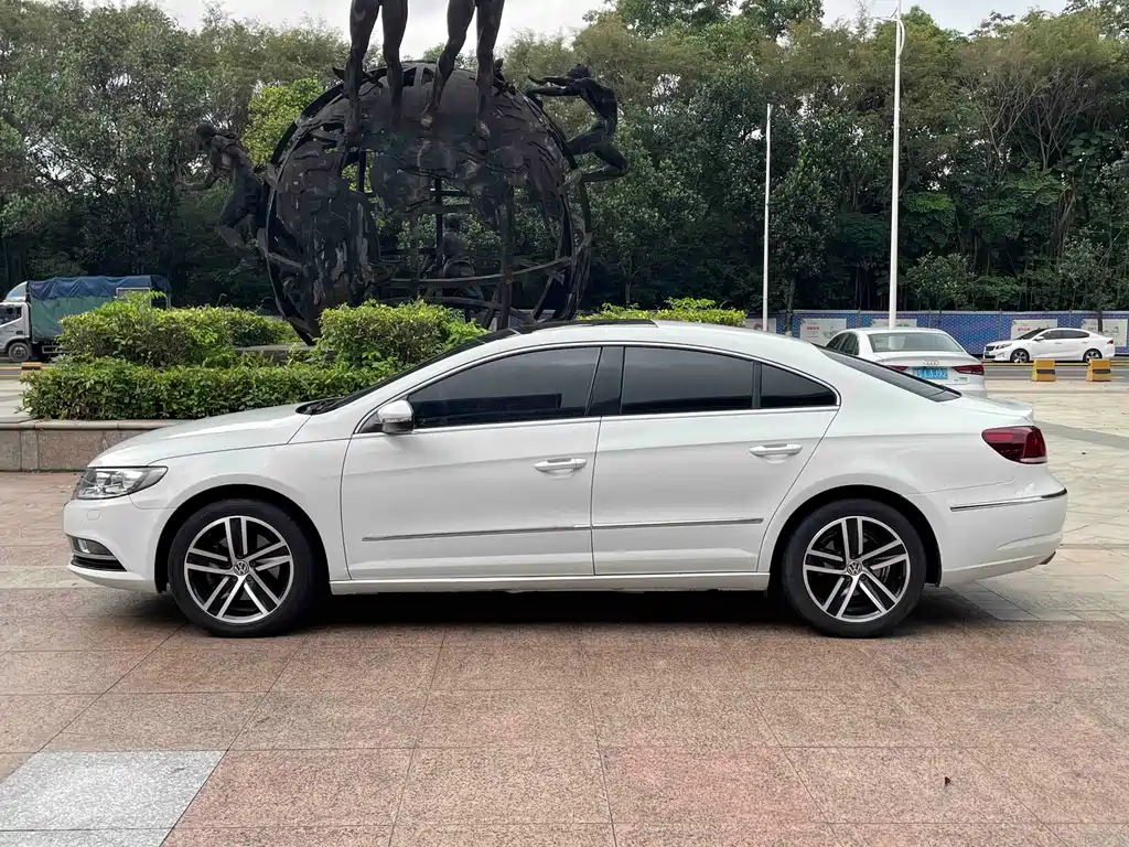 Volkswagen CC — миниатюра 5