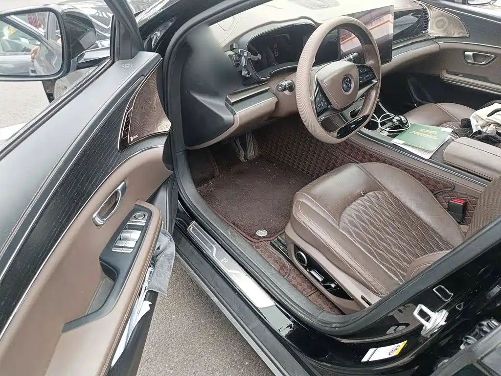 BYD Han — миниатюра 17