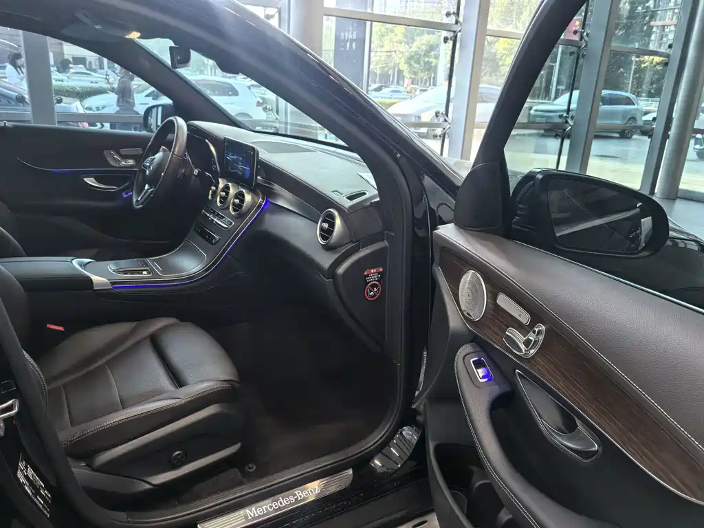 Mercedes-Benz GLC — миниатюра 21