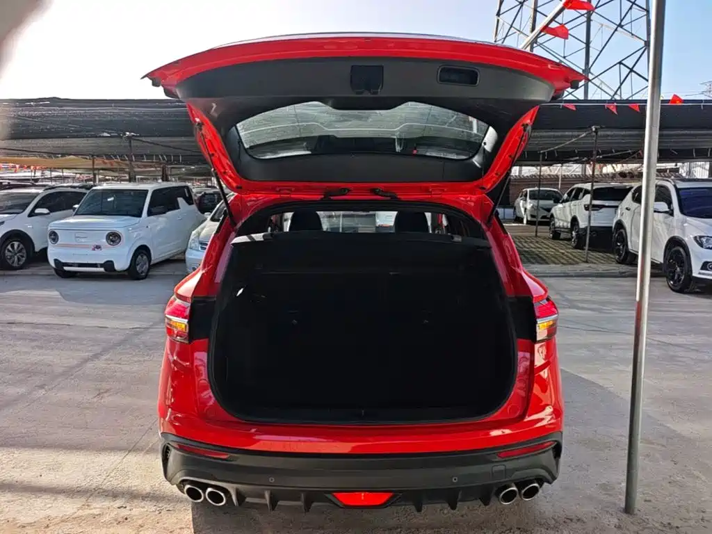 Geely Binyue — миниатюра 19
