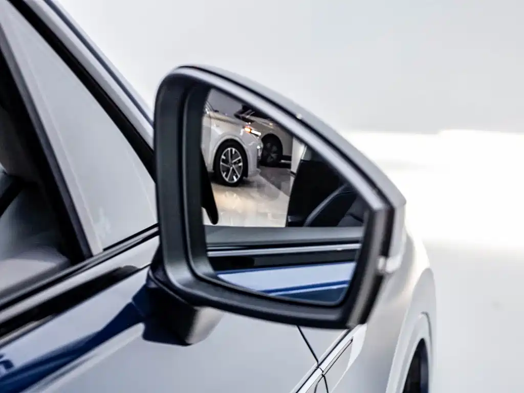 Volkswagen Touareg — миниатюра 38