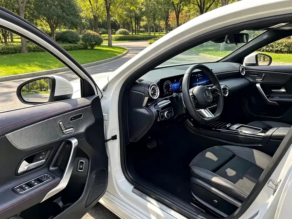 Mercedes-Benz A-Class — миниатюра 6