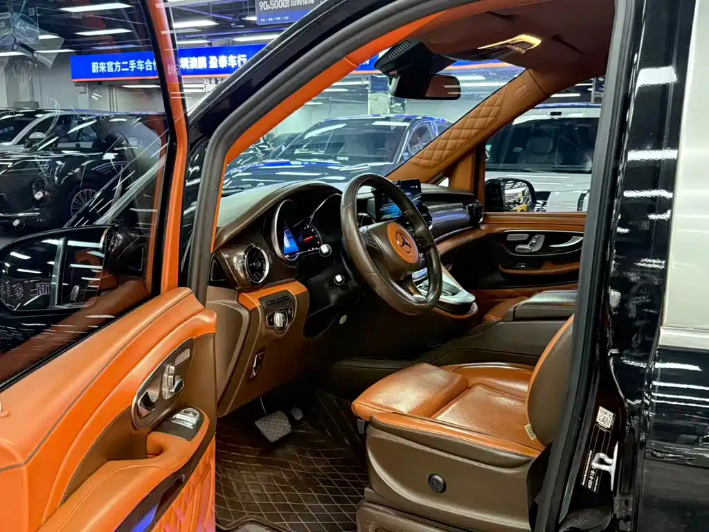 Mercedes-Benz V-Class — миниатюра 4