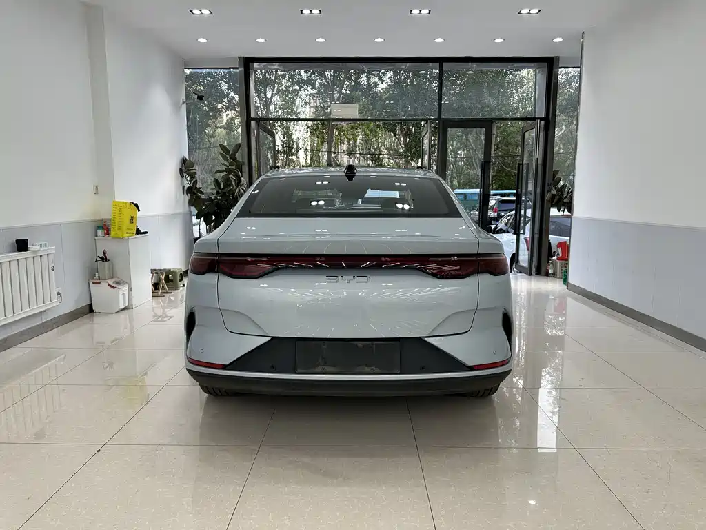 BYD Qin L — миниатюра 30