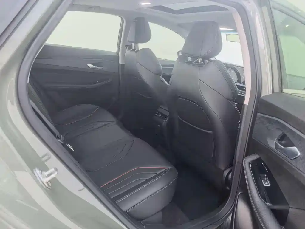 Geely Binrui — миниатюра 8