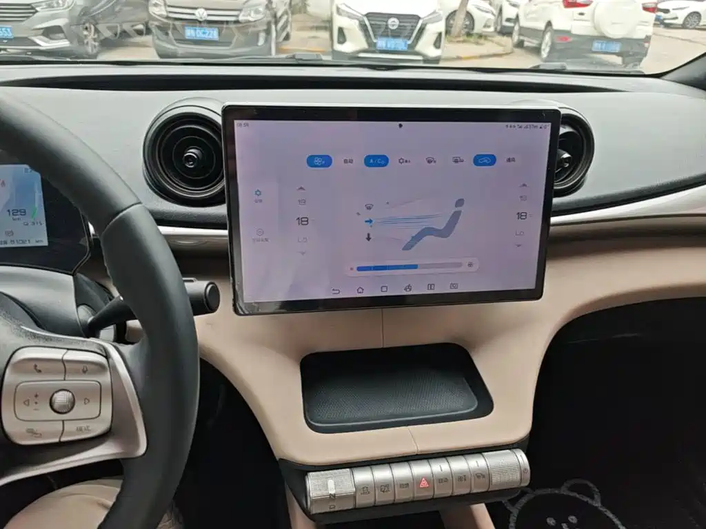 BYD Dolphin — миниатюра 13
