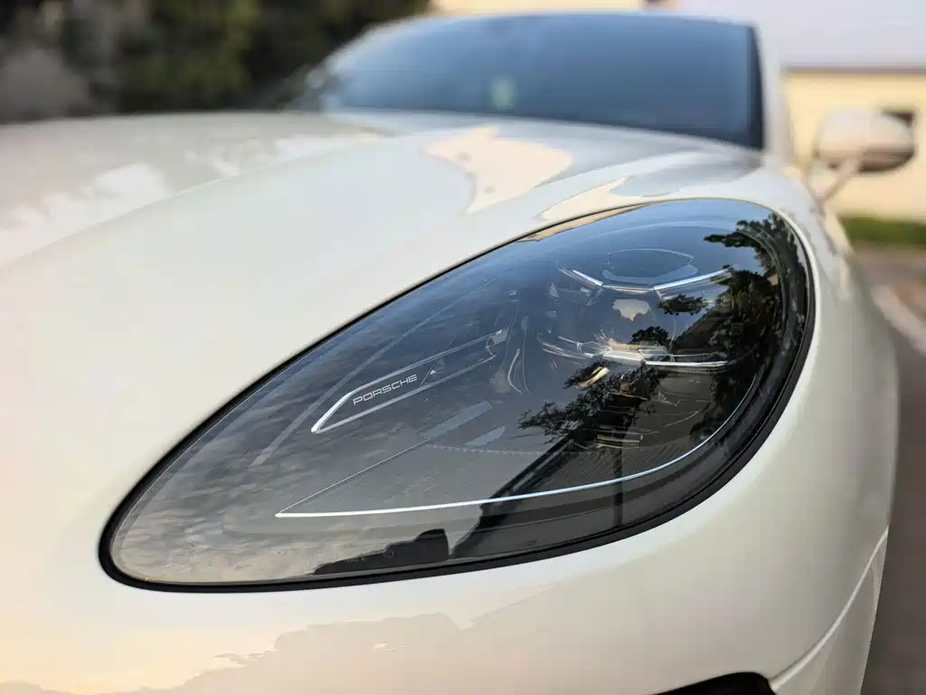 Porsche Macan — миниатюра 11